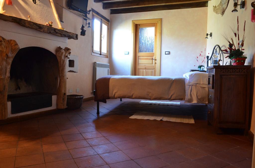 B&B Da Giua' Априкале Стая снимка