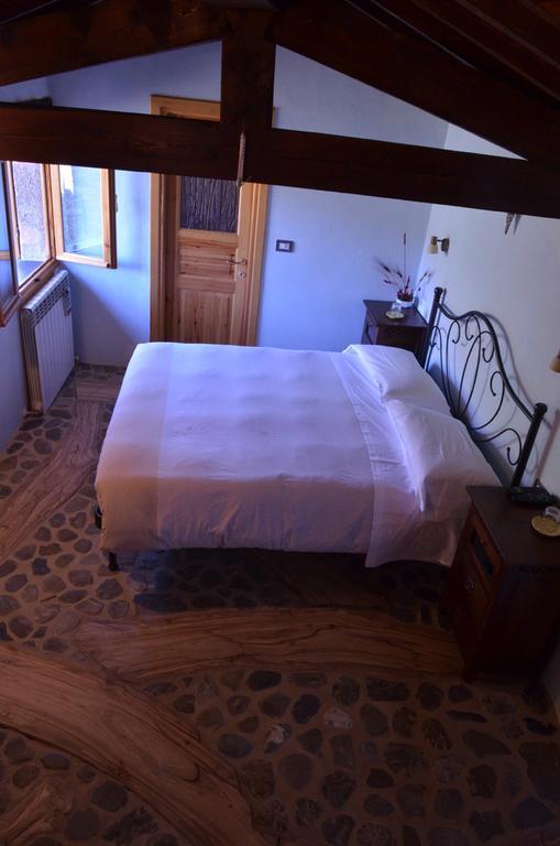 B&B Da Giua' Априкале Екстериор снимка